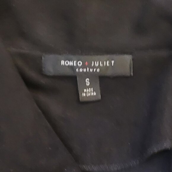 Beautiful Romeo + Juliette Couture Black Fitted Moto Jacket! - Picture 4 of 7